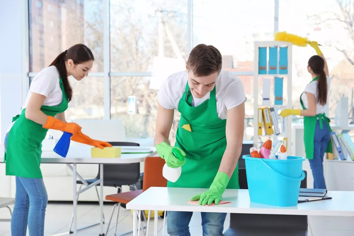 Hur ska man välja ett städföretag för att städa hemmet?